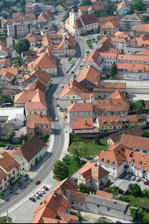 Guesthouse Veles Slovenska Bistrica Bagian luar foto