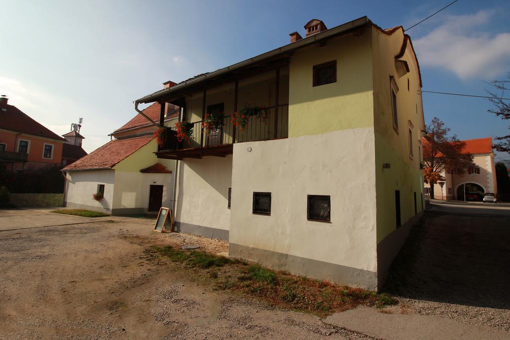 Guesthouse Veles Slovenska Bistrica Bagian luar foto
